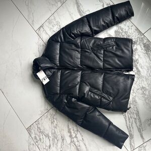 zara size smalls men’s coat